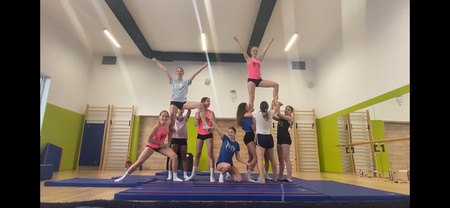 IMG-a37171594f876a208fd5a5dea007111b-V