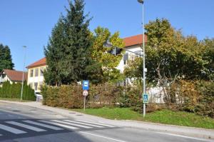 b_800_600_0_00_images_stories_Novice_2015_Zdravstveni_dom_Grosuplje_vrtec_Pika_in_sola_na_Adamicevi_5