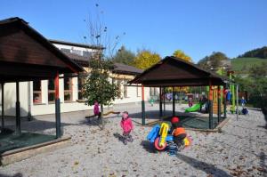 b_800_600_0_00_images_stories_Novice_2015_Zdravstveni_dom_Grosuplje_vrtec_Pika_in_sola_na_Adamicevi_8