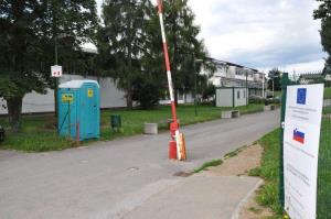 b_800_600_0_00_images_stories_Novice_2014_Cez_poletne_pocitnice_intenzivna_dela_tudi_na_Osnovni_soli_Louisa_Adamica_Grosuplje_2