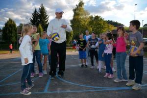 b_800_600_0_00_images_stories_Novice_2013_Otvoritev_prenovljenega_otroskega_in_mladinskega_sportnega_igrisca_Smarje_Sap_9